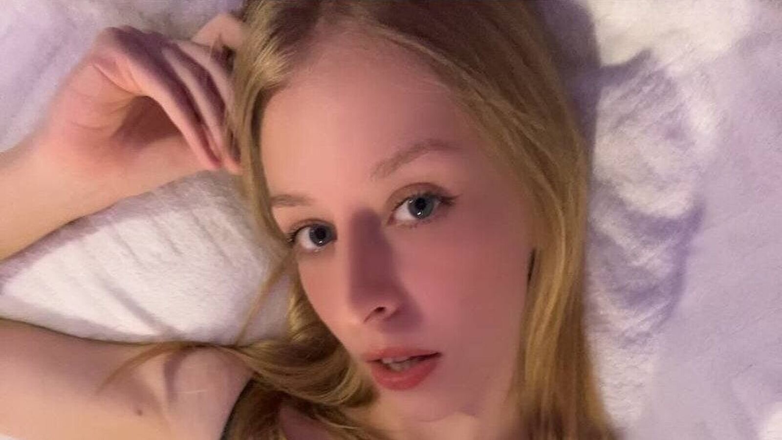 NicoleHones