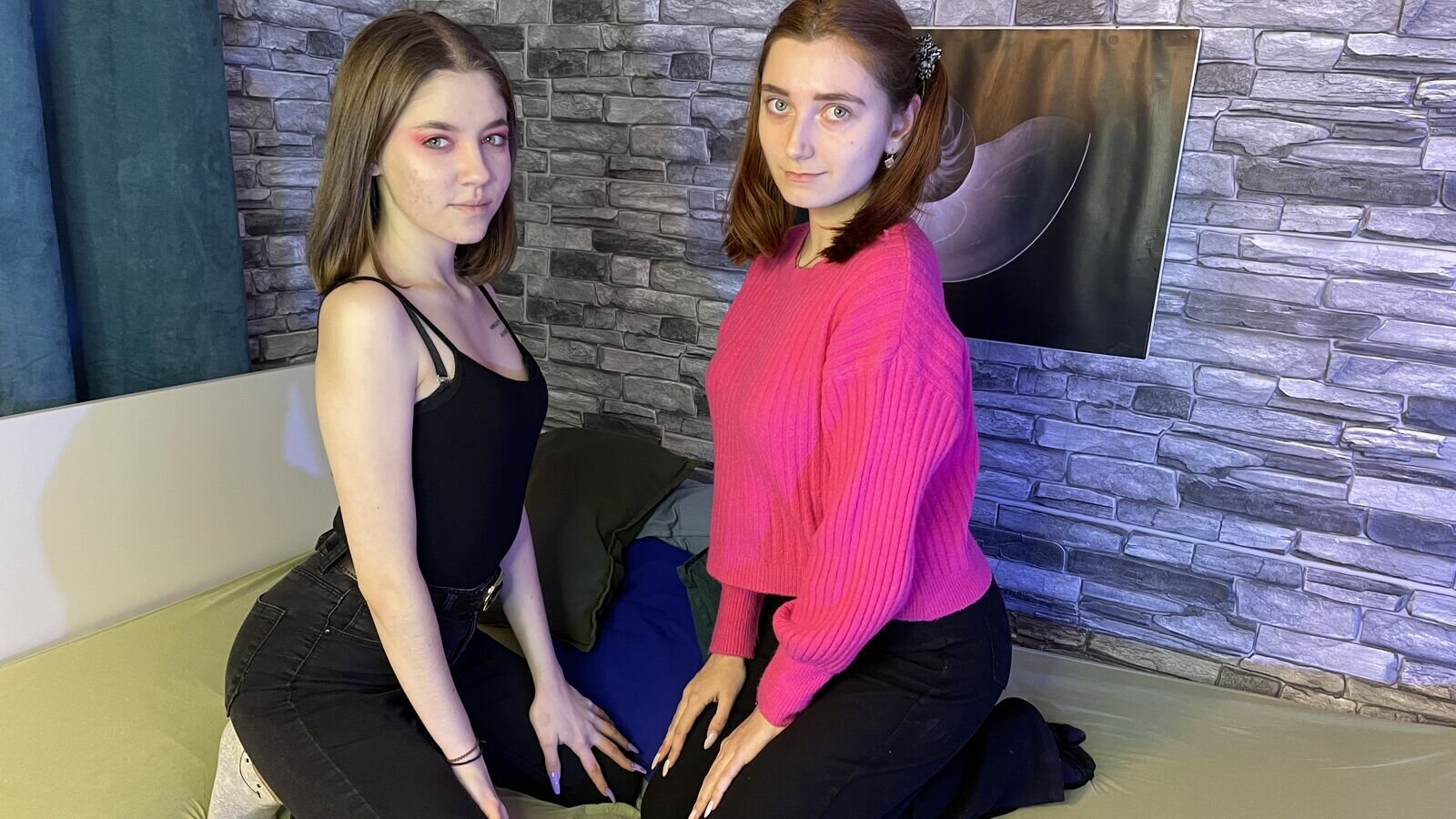 AliceAndBarbara